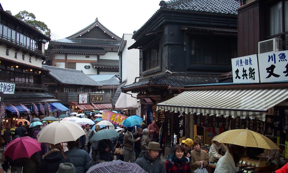 成田山表参道の門前町